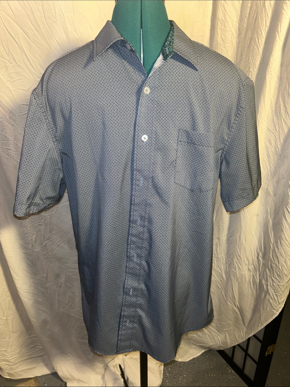 Nick Graham Men's Casual Short-Sleeve Button-Down Shirt in Blue Micro-Print lar